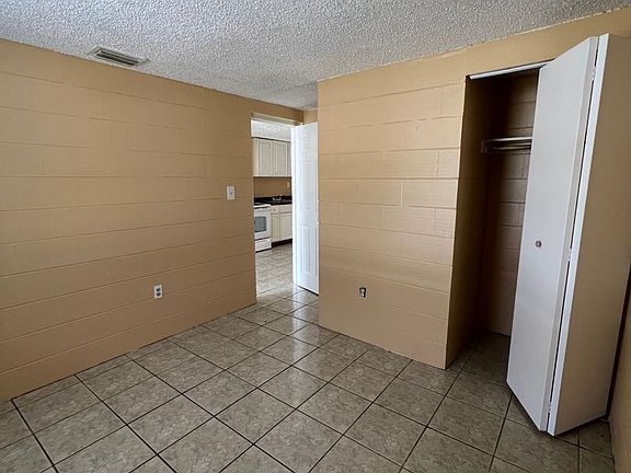 3rd image of 3007 14th St E #0