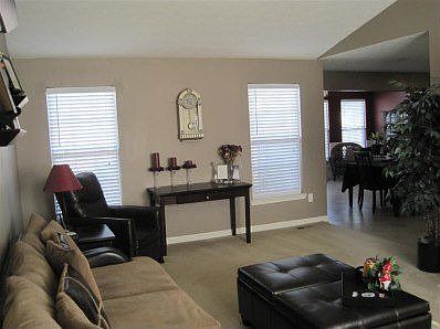 4th image of 111 Pleasant Hill Blvd