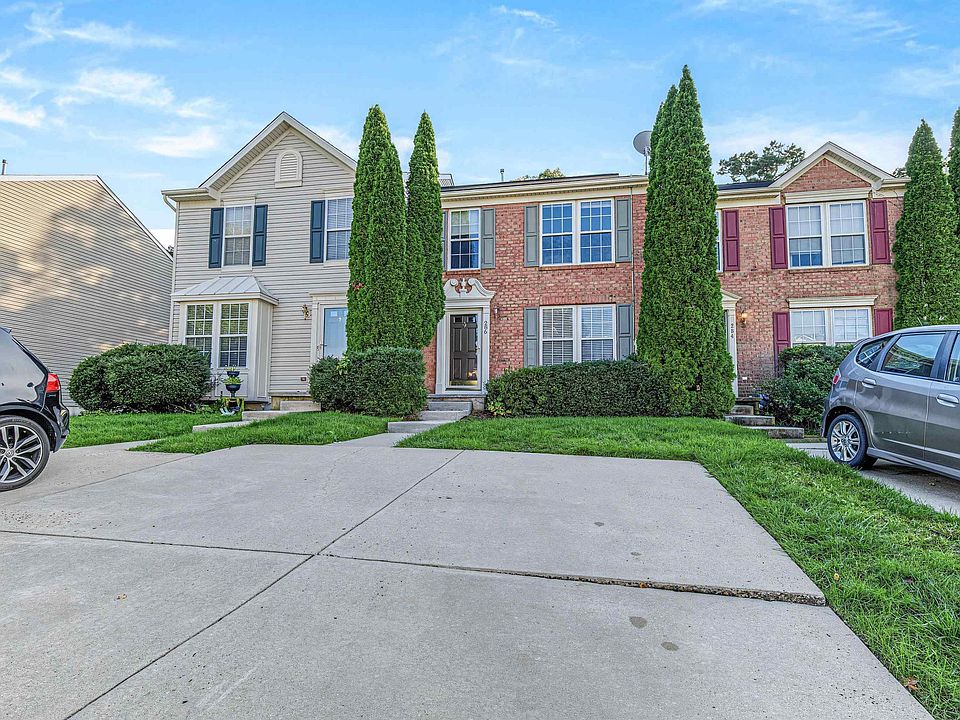 1st image of 286 Regents Cir