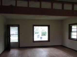 402 N Burbank Rd, Indianapolis, IN 46219