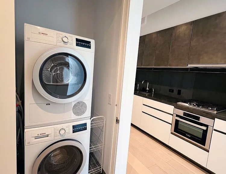 11 Hoyt St #10M — Photo 11