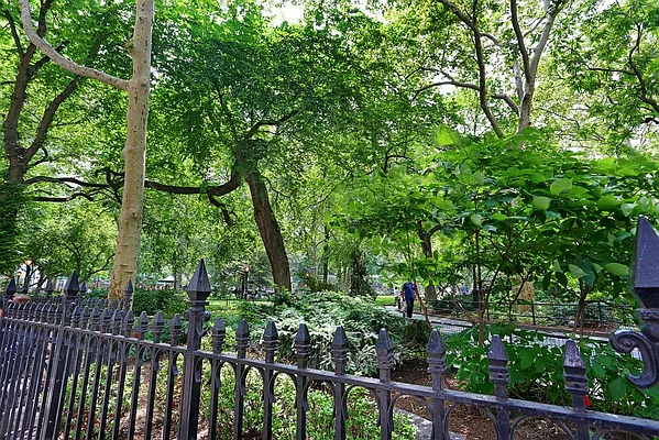 Sold by Corcoran | media 27