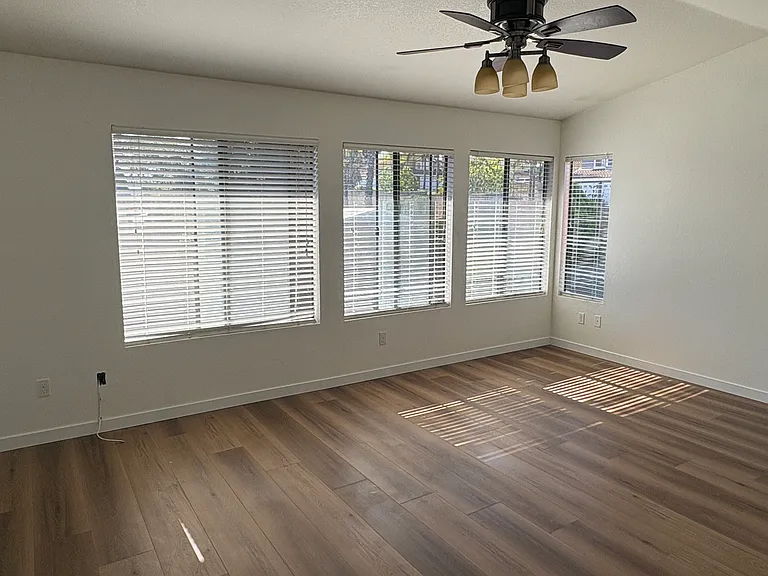 236 Juniperhill Ln — Photo 4