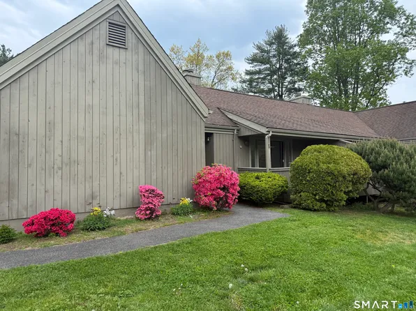 133 Bannock Lane #B, Stratford, CT 06614