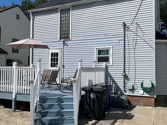 2nd image of 17609 Ponciana Ave