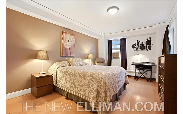 Sold by Douglas Elliman | media 16