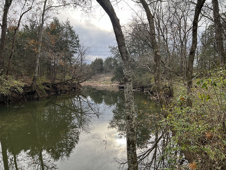 1st image of 2 Pyles Rd