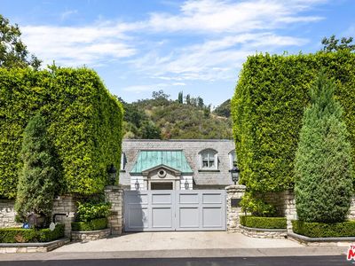 831 Stone Canyon Rd, Los Angeles, CA, 90077