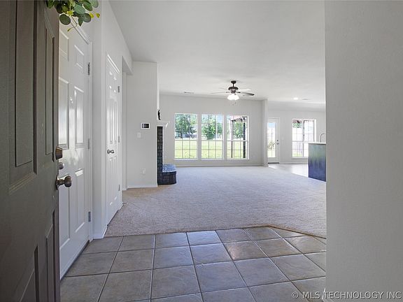 3rd image of 15109 E 90th Pl N