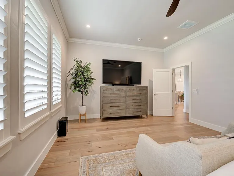 209 Pont De Normandie Ct — Photo 27