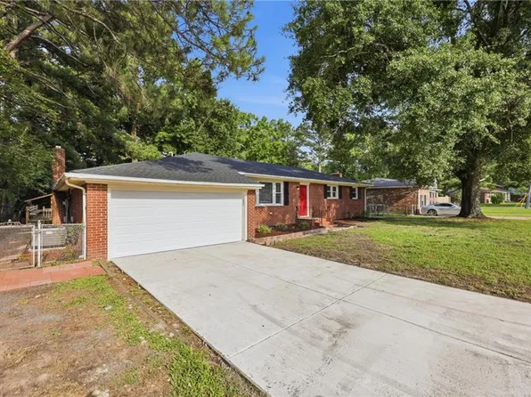 3715 Magnolia Dr, Portsmouth, VA 23703