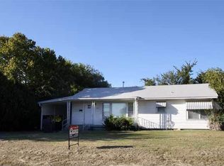 1027 8th Ave NW, Ardmore, OK 73401