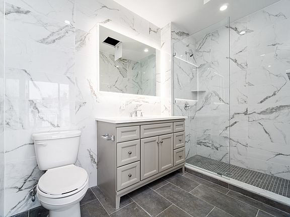 4th image of 23-61 31st St #2BB