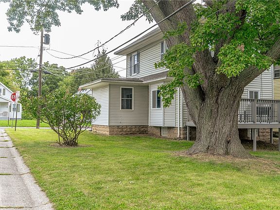 4th image of 78 Truesdale St