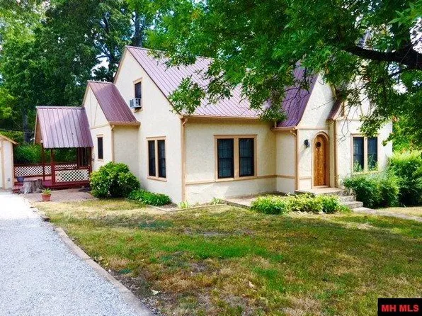 404 Harding Blvd, Cotter, AR 72626
