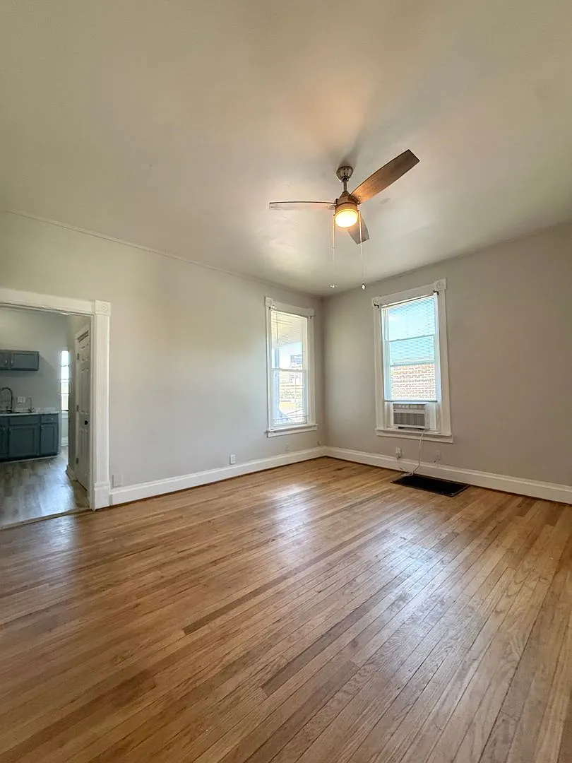530 S 30th Street — Photo 2