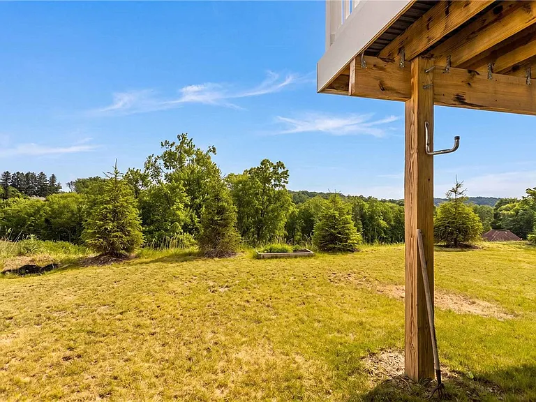 309 Arden Dr — Photo 37