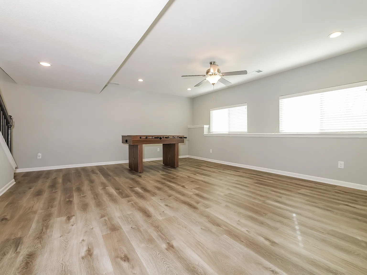 4 bed, 3.0 bath, 2024 sqft, $2,525 — Photo 3