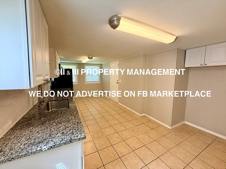 3032 Elmwood Ave — Photo 9