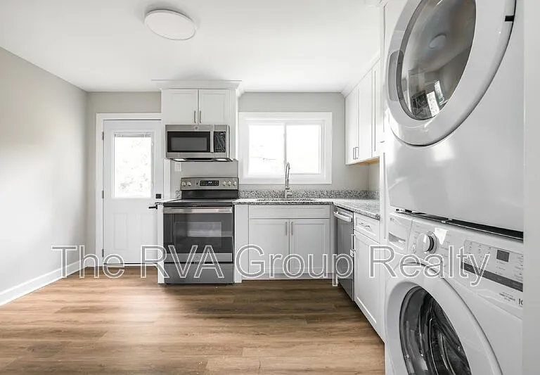 1915 Miller Ave #2 — Photo 14