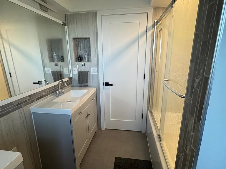 400 Capri Blvd — Photo 15