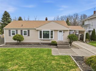 6757 Smith Rd, Middleburg Heights, OH 44130