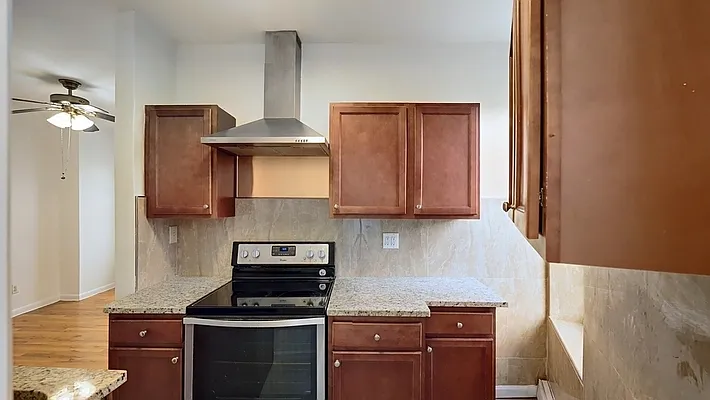 Rented by Hagstrom Management Inc | media 2