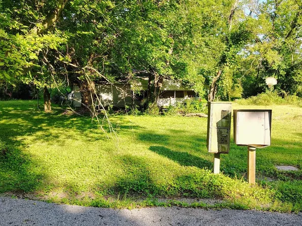 6760 Newstead Rd, Hopkinsville, KY 42240