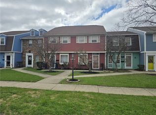 3036 Garvin Rd, Dayton, OH 45405