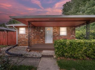 401 Beechwood Dr, Beech Grove, IN 46107