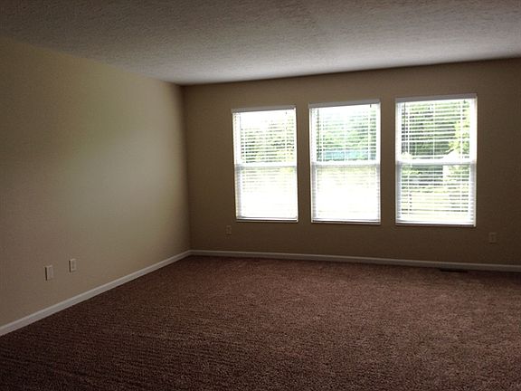3rd image of 5614 Sterling Ct