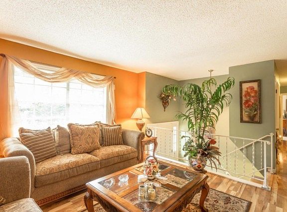 5th image of 8404 Dunnhill Ln