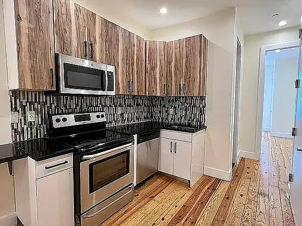570 Evergreen Avenue image 1 of 11
