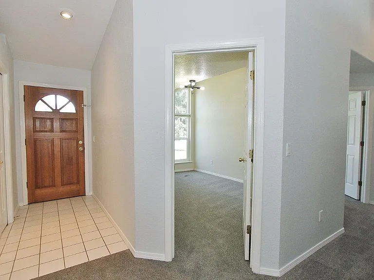 12053 W Hickory Dr — Photo 2