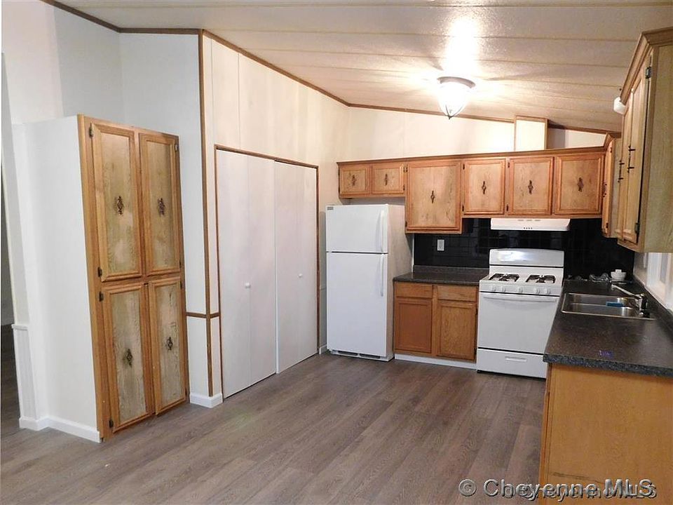 2nd image of 2113 Steve Ave
