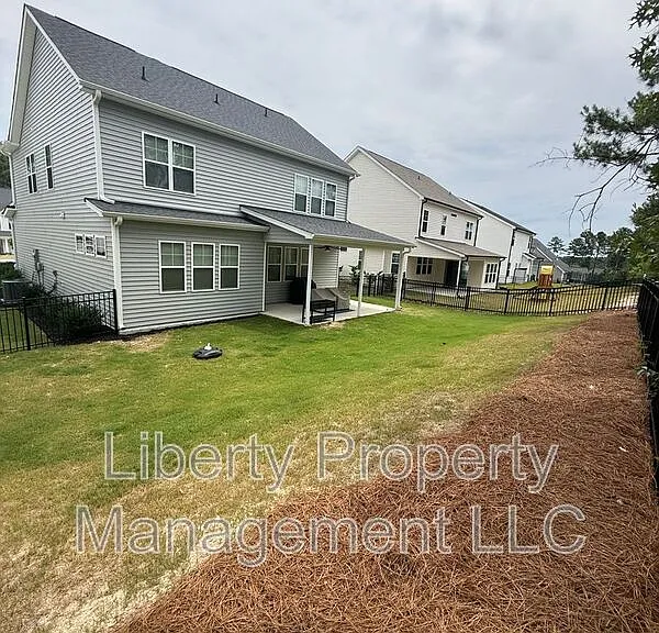 144 Kensington Dr — Photo 29