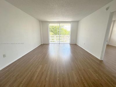 15600 NW 7th Ave APT 301, Miami, FL, 33169