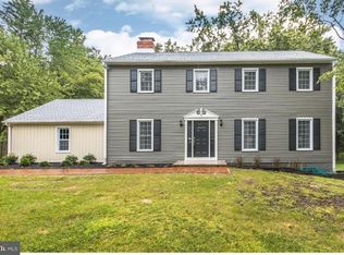 17 Partridge Ln, Cherry Hill, NJ 08003