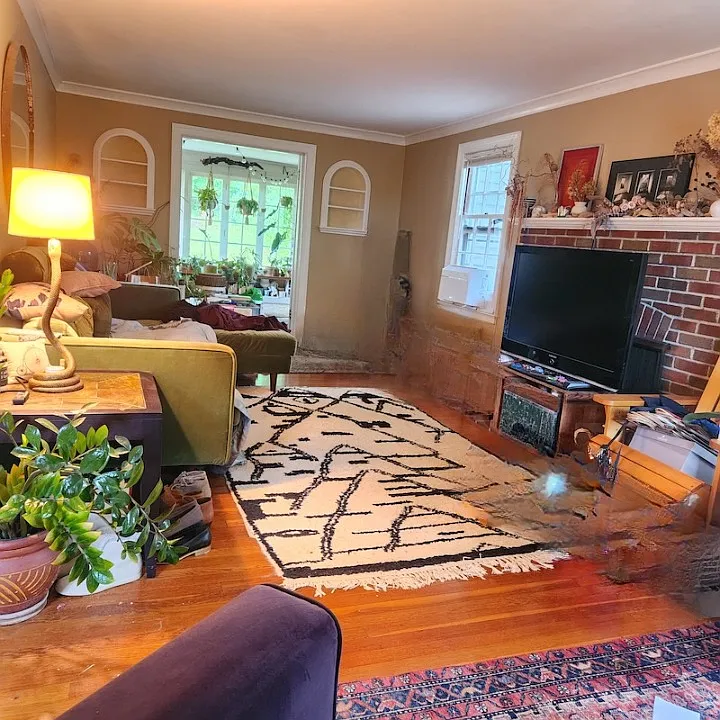 3 bed, 1.5 bath, 1497 sqft, $2,800 — Photo 1