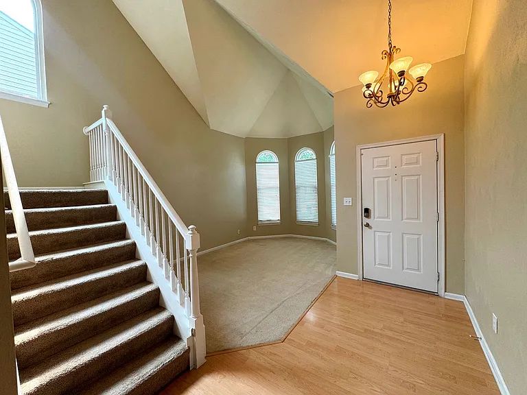 3513 Regret Ln — Photo 2