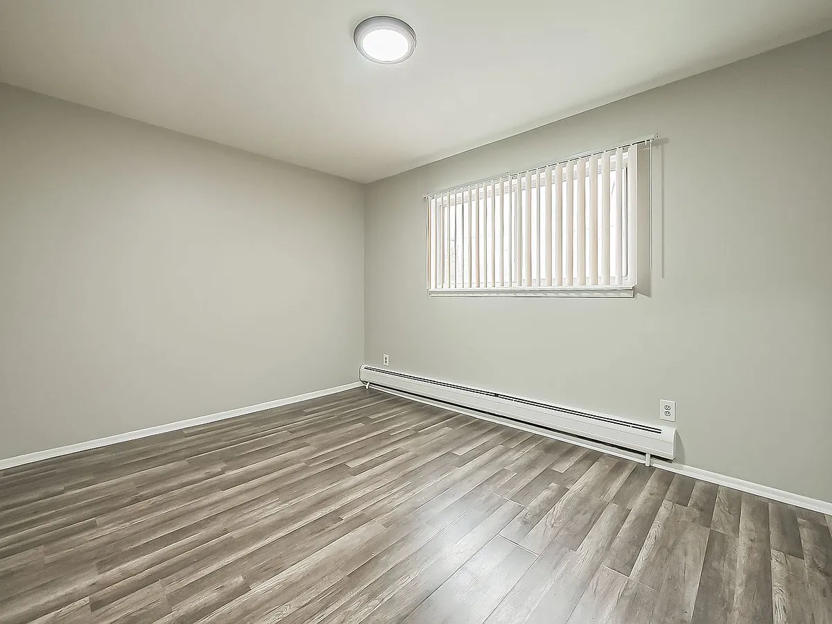 Building Photo - 1494 Nancywood Dr