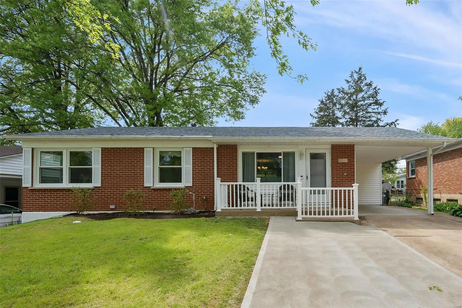 9211 Papoose Dr photo 1