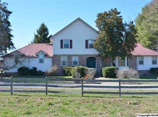 165 Scott Orchard Rd, Taft, TN 38488