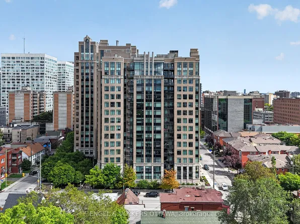 245 Kent St Unit 706, Ottawa, ON K2P 0A5
