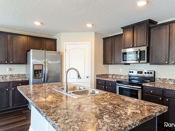 3rd image of 3504 Twin Falls Dr