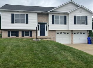 115 Brooksedge Dr, Butler, PA 16001
