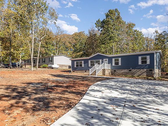 2nd image of 1014 Wesbrooke Ct