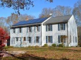 486 Pendleton Hill Rd, North Stonington, CT 06359