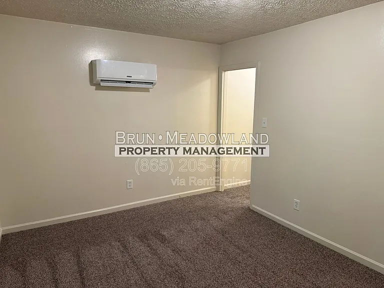 5525 Jacksboro Pike #18 — Photo 18