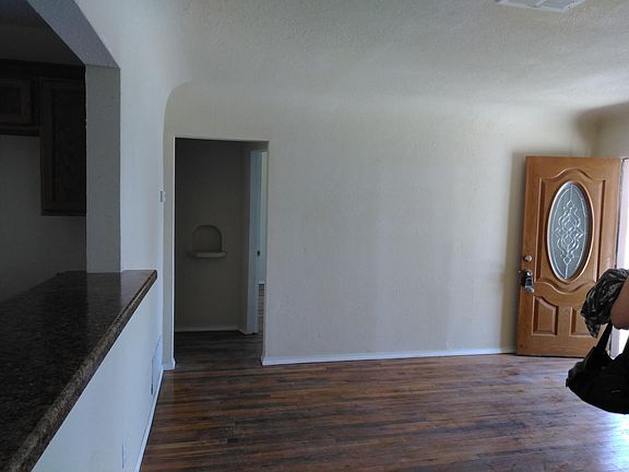 5th image of 7605 Taxco Dr